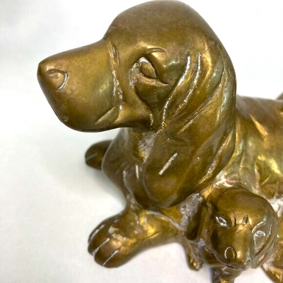 Brass Basset Hound Mom and Babies figurine - Picture 3 of 12